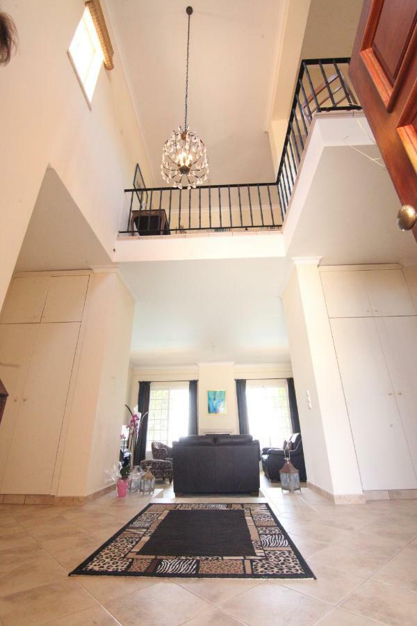 מונקאראפאצ'ו Villa Crisaflor מראה חיצוני תמונה